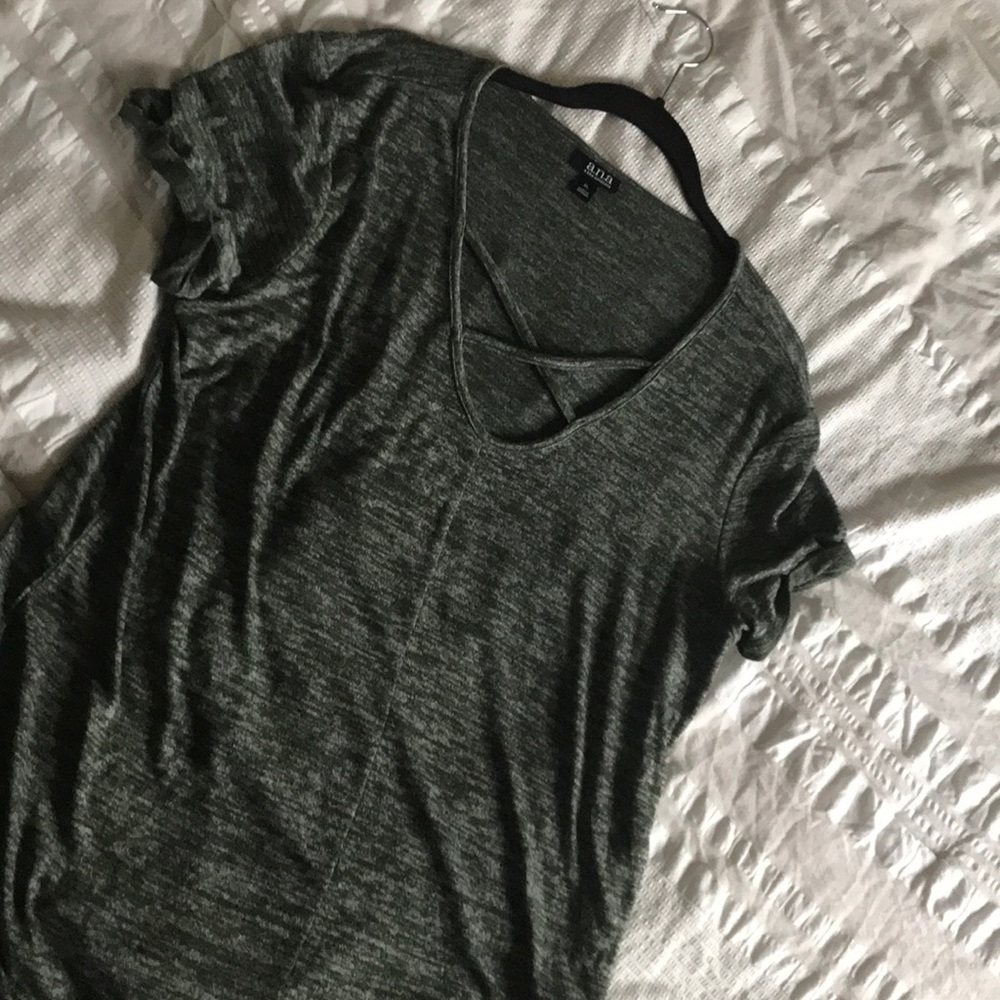 Top with front details